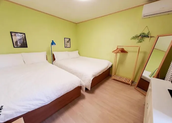 Affittacamere House Mongja 4*
